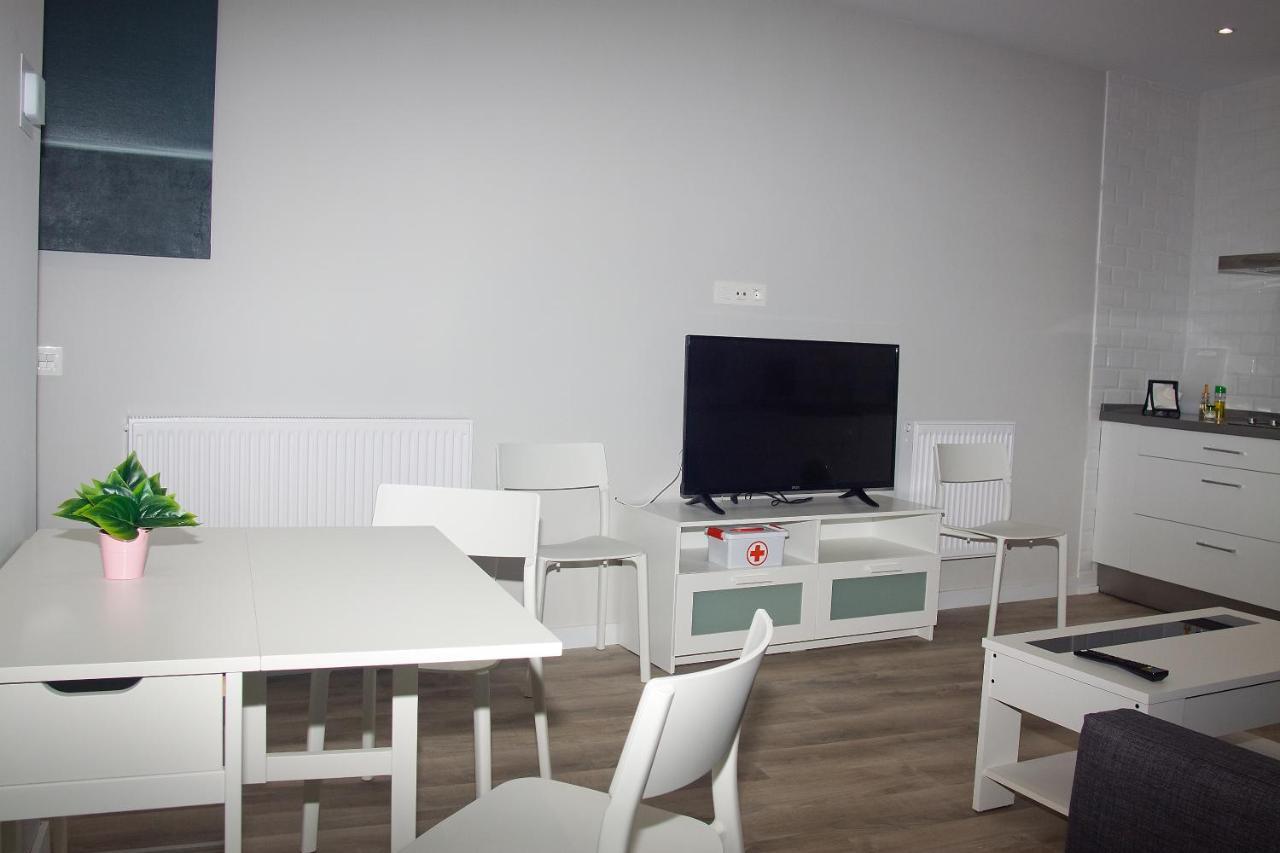 Apartamentos Gyc Viviendas Gold レオン エクステリア 写真
