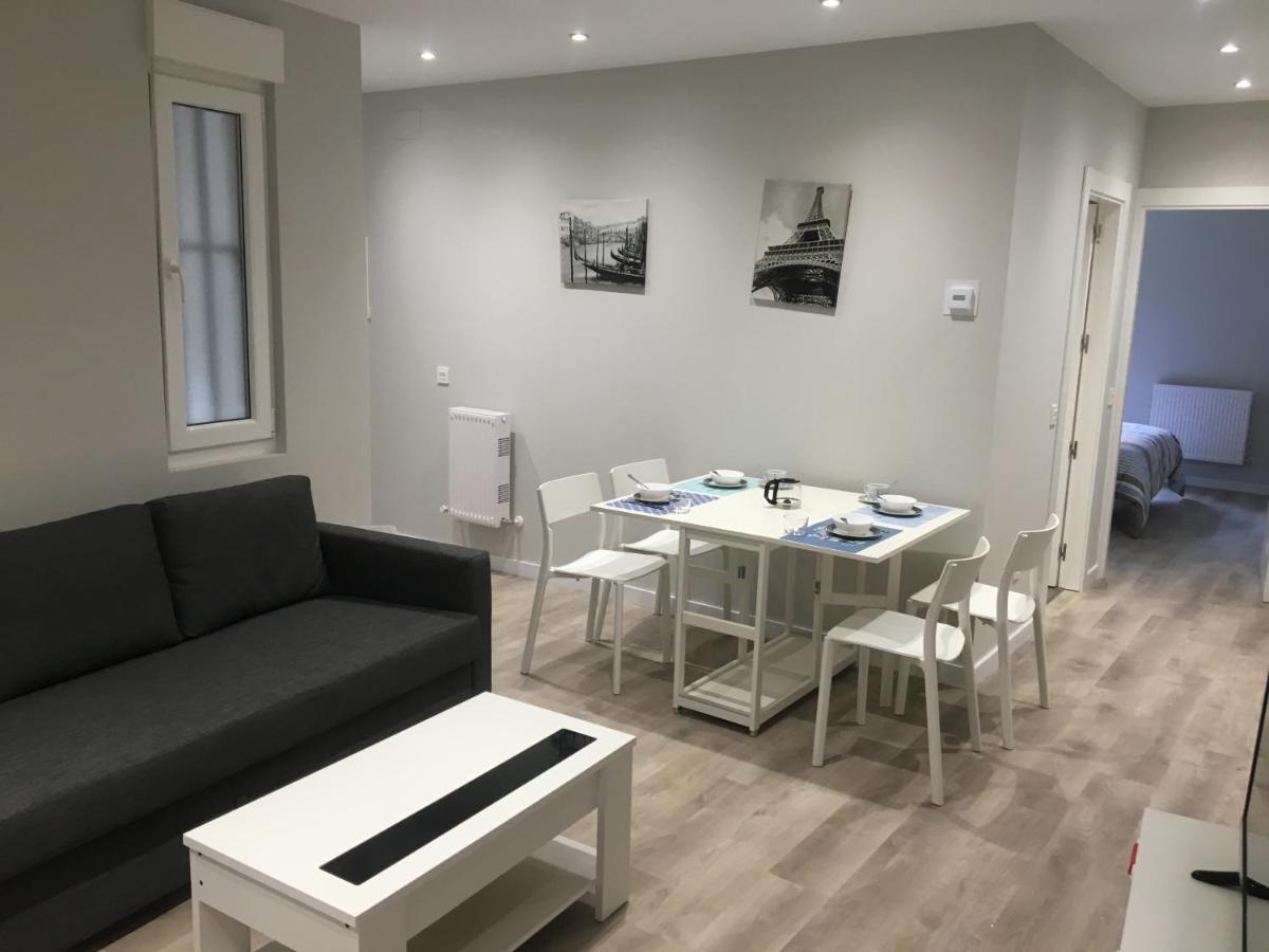 Apartamentos Gyc Viviendas Gold レオン エクステリア 写真